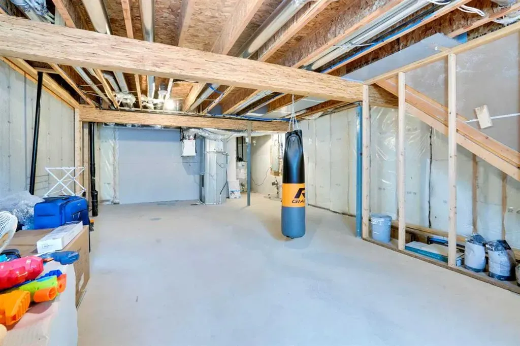 1457 Bayview Point SW