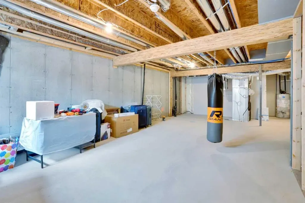 1457 Bayview Point SW