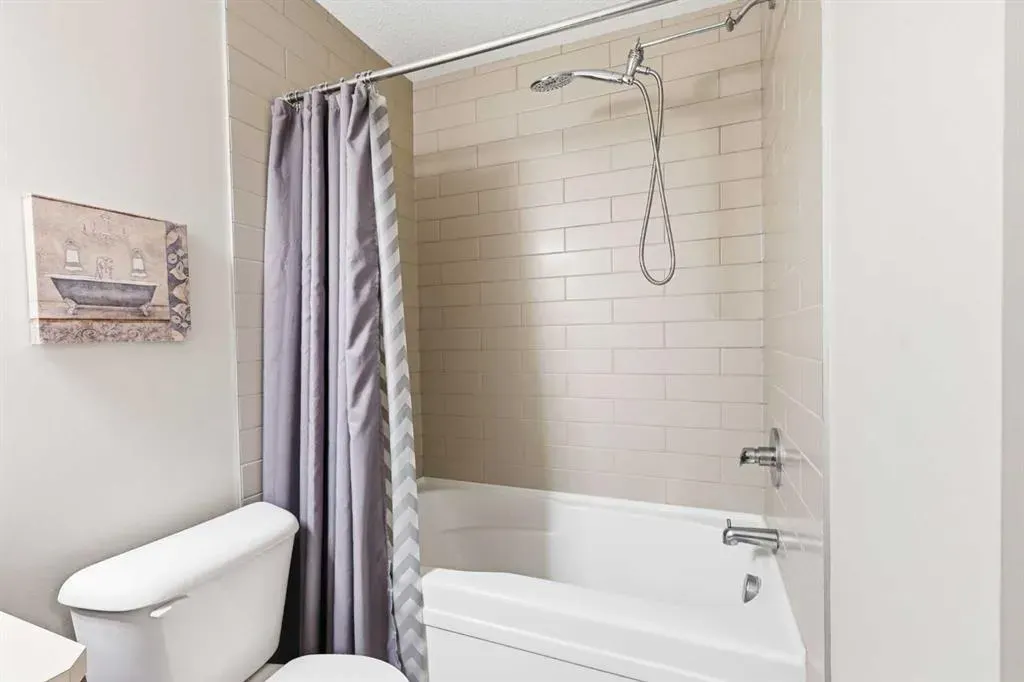 146 Red Embers Gate NE