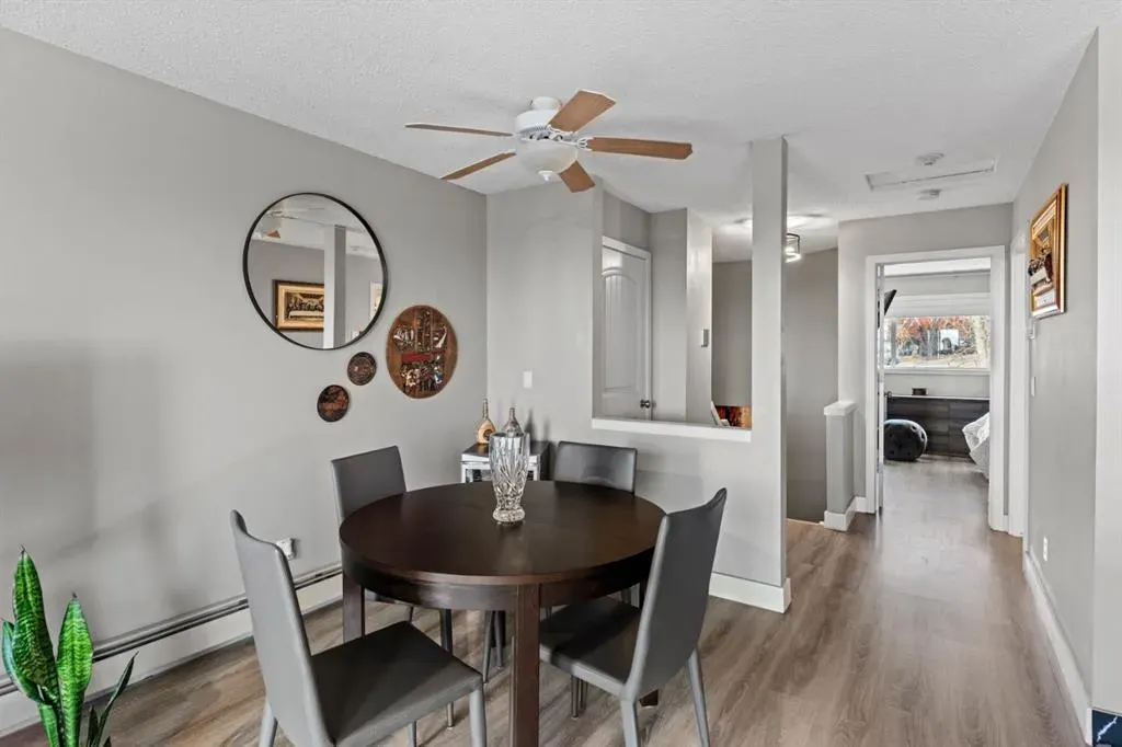 105 Village Heights SW, #10