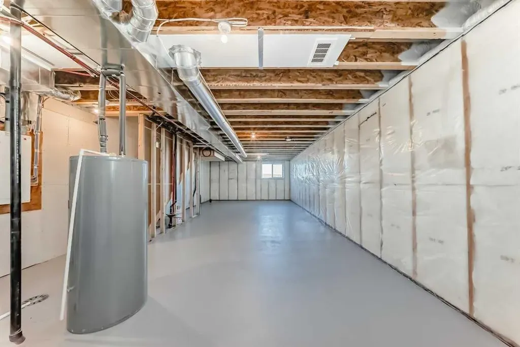 1058 Sawgrass Link NW