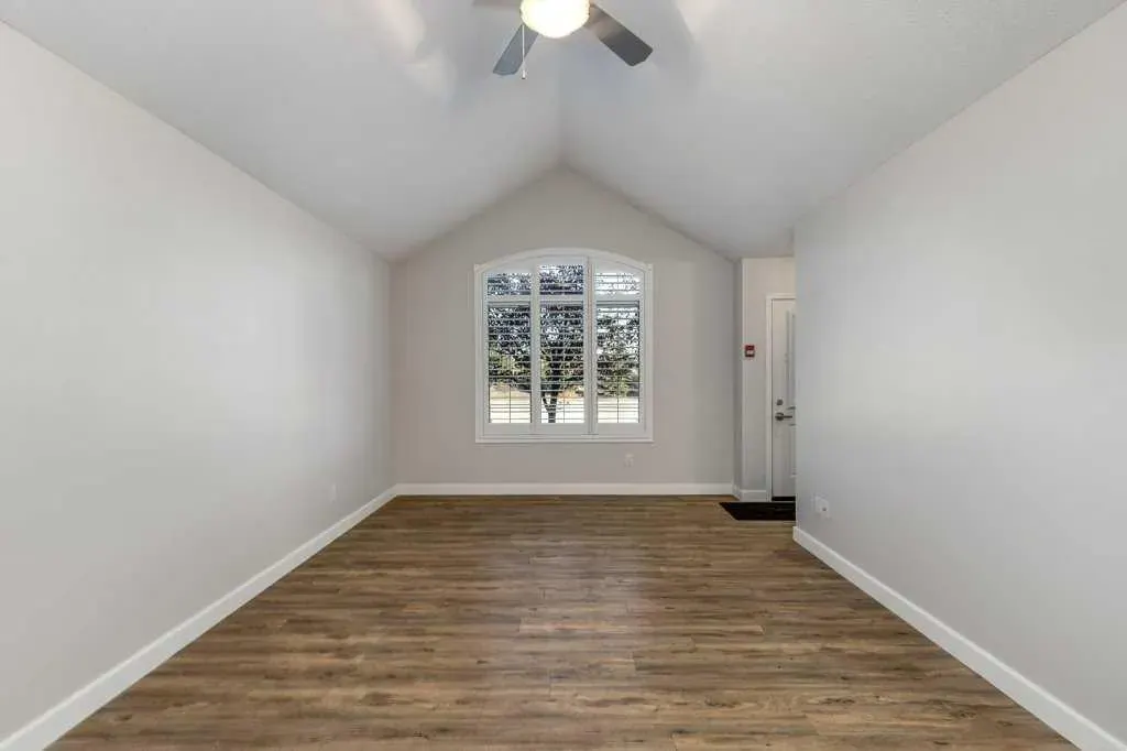 24 River Heights View, #13