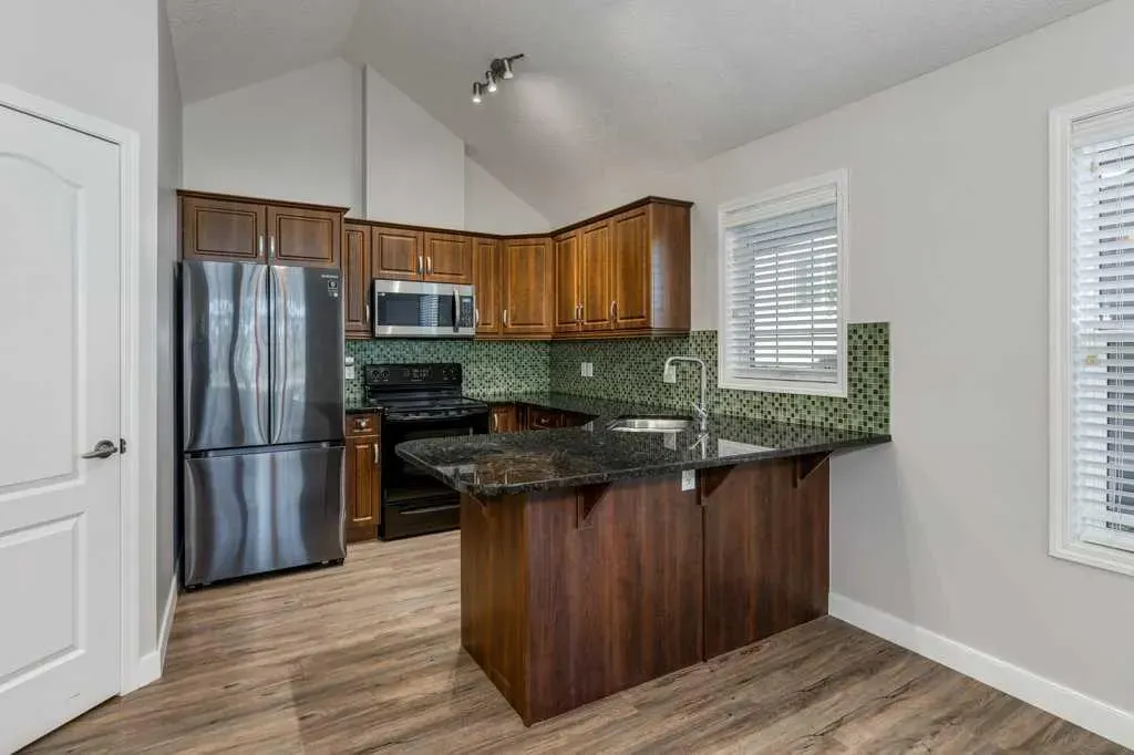 24 River Heights View, #13