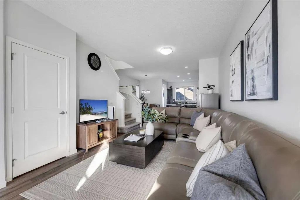 258 Cornerstone Avenue NE