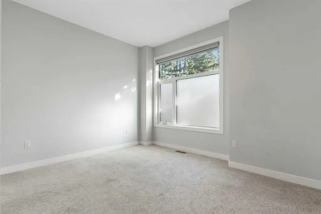 408 27 Avenue NE, #113