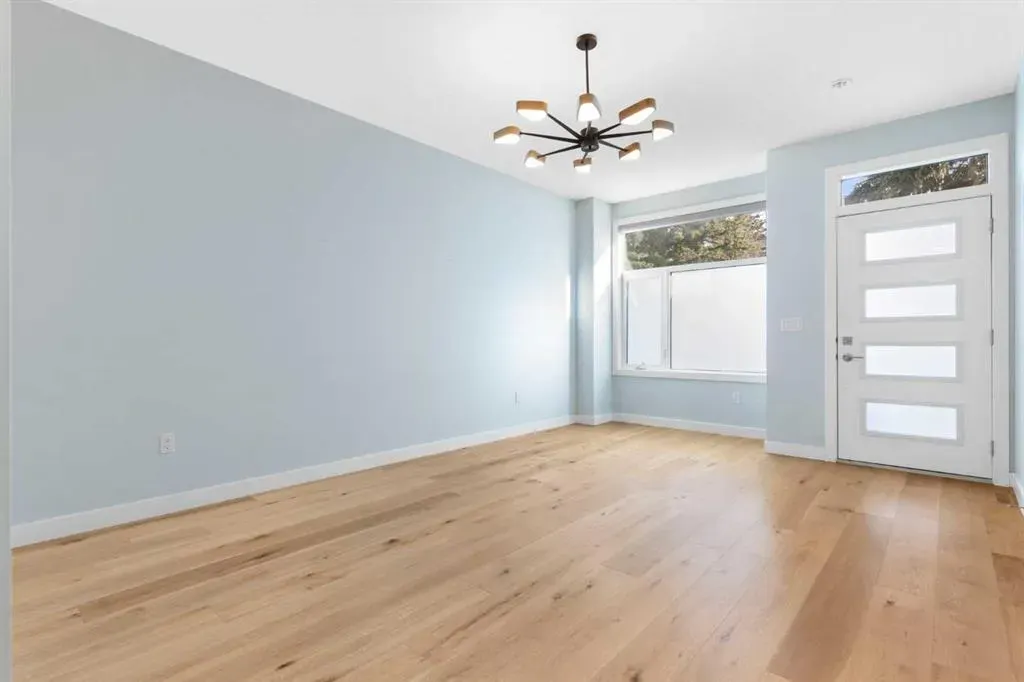 408 27 Avenue NE, #113