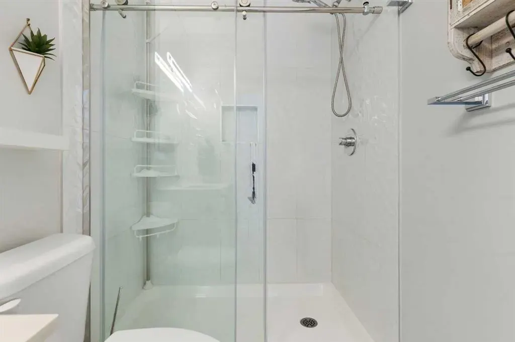 408 27 Avenue NE, #113