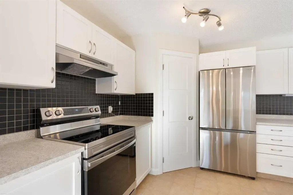 340 Tuscany Ridge Heights NW