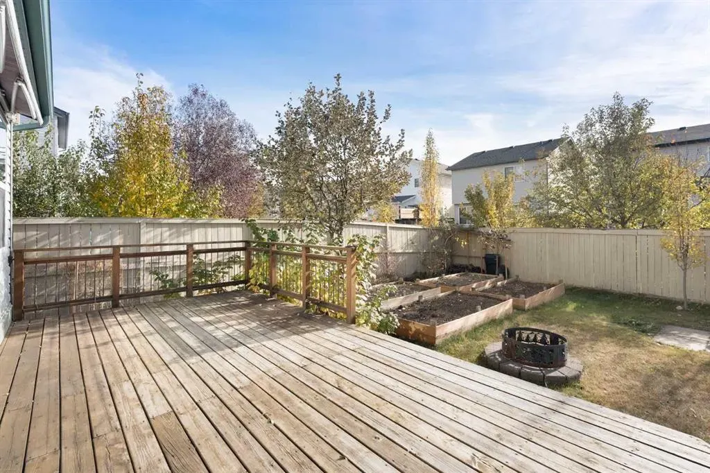 340 Tuscany Ridge Heights NW