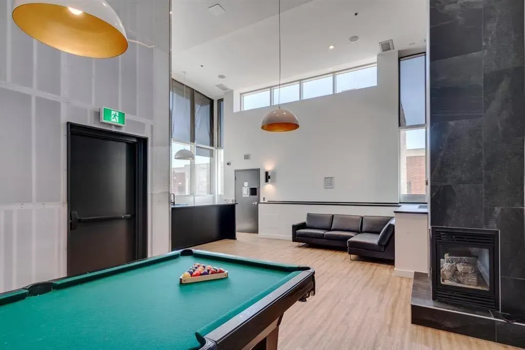 210 15 Avenue SE, #2008