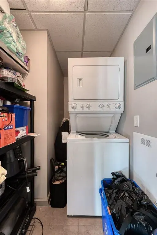 210 15 Avenue SE, #2008