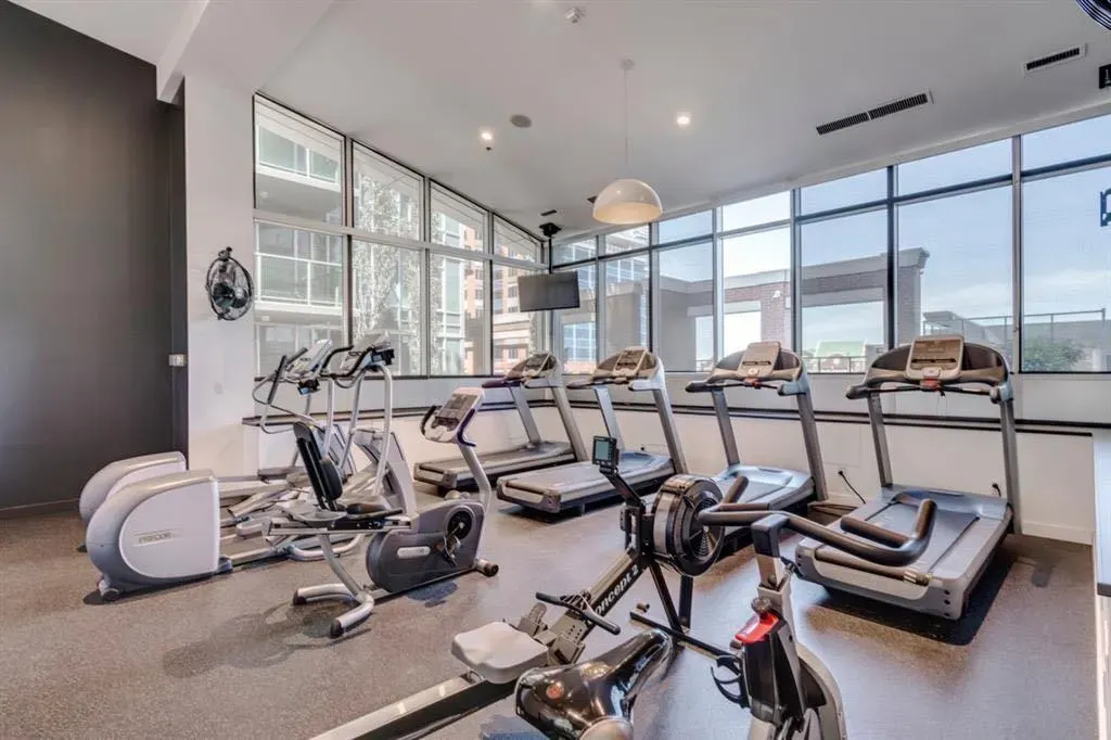 210 15 Avenue SE, #2008