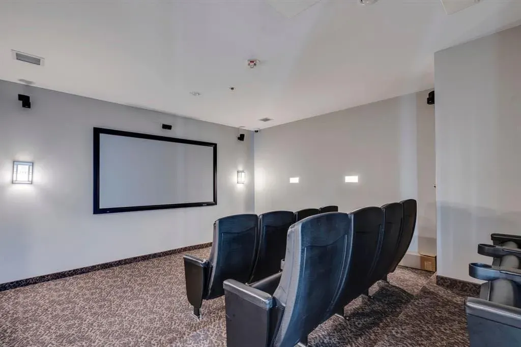 210 15 Avenue SE, #2008