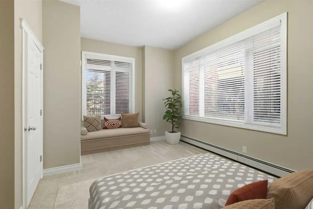 24 Hemlock Crescent SW, #3104