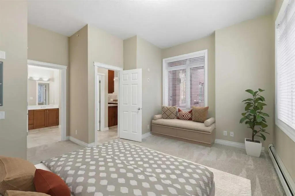 24 Hemlock Crescent SW, #3104