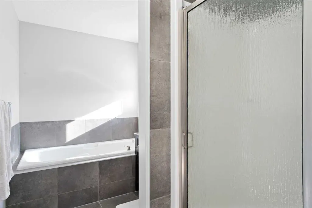 105 Everhollow Rise SW