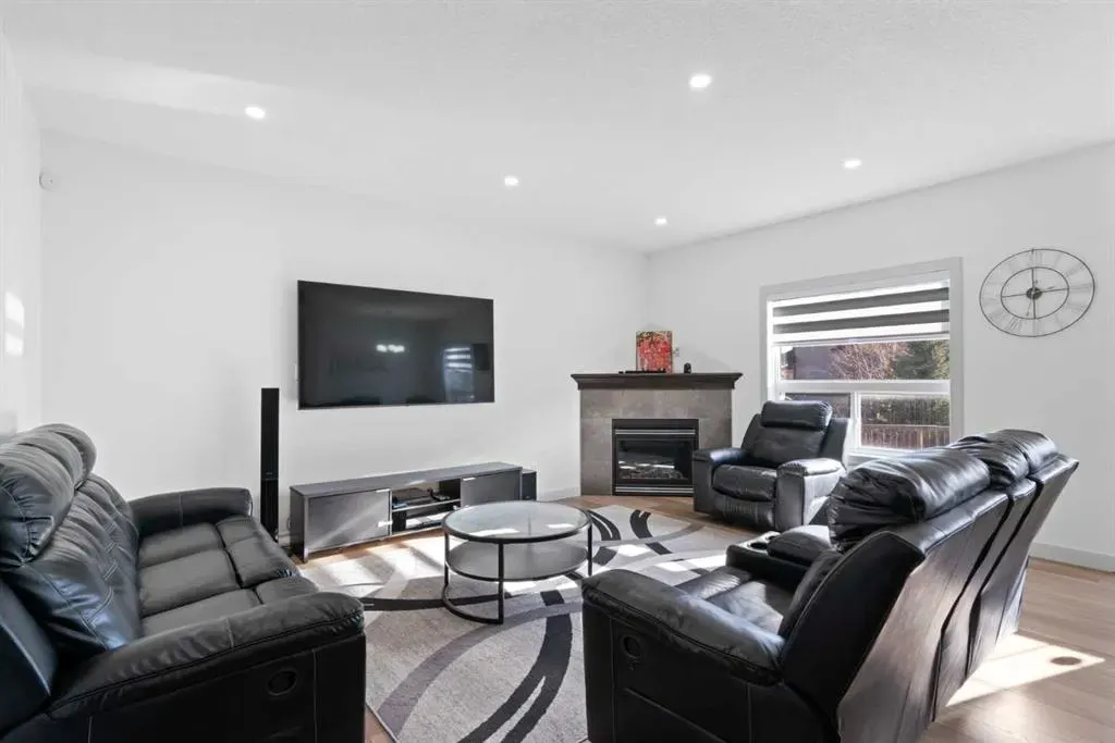 105 Everhollow Rise SW