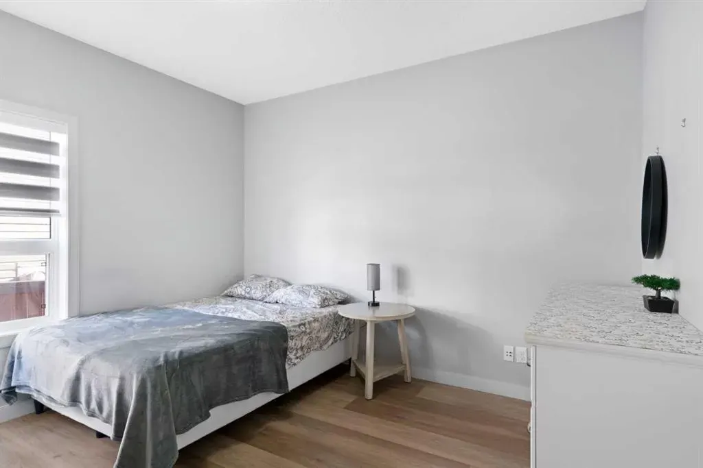 105 Everhollow Rise SW