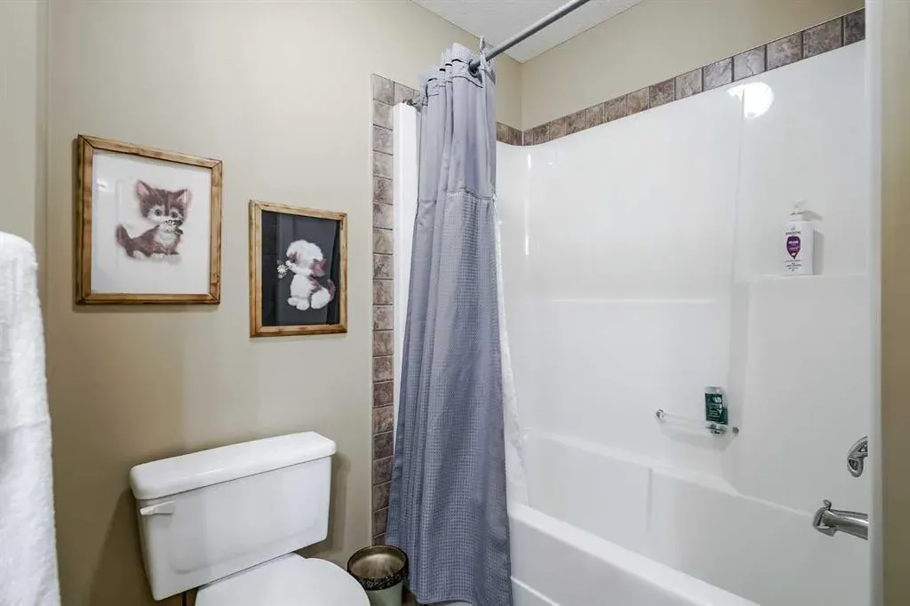 48 Chapala Square SE