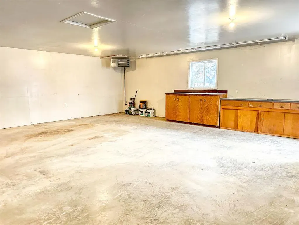 302 St Anne's Avenue