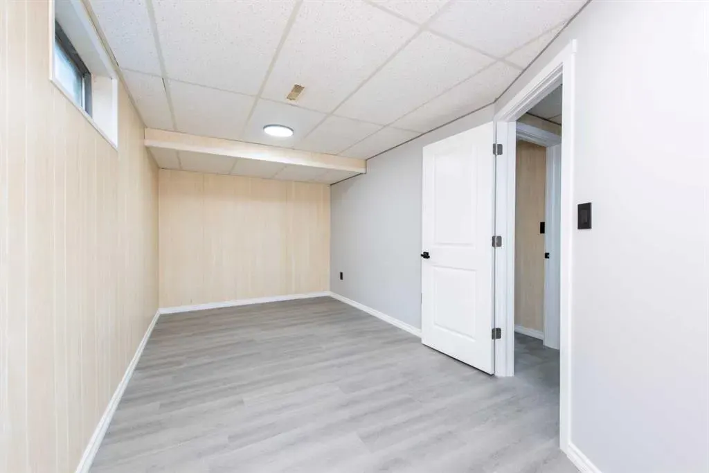 13 Martingrove Court NE