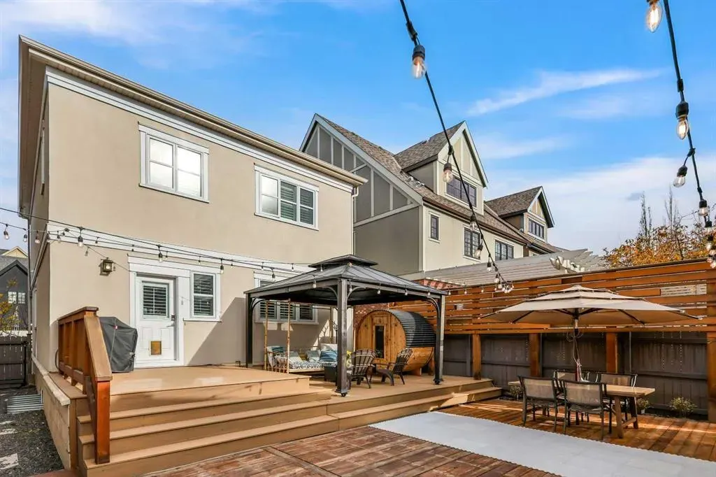 96 Beny-Sur-Mer Road SW