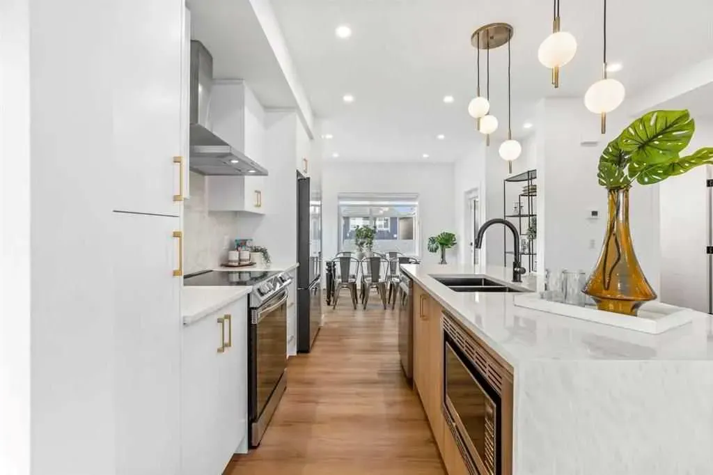 200 Belvedere Boulevard SE, #501