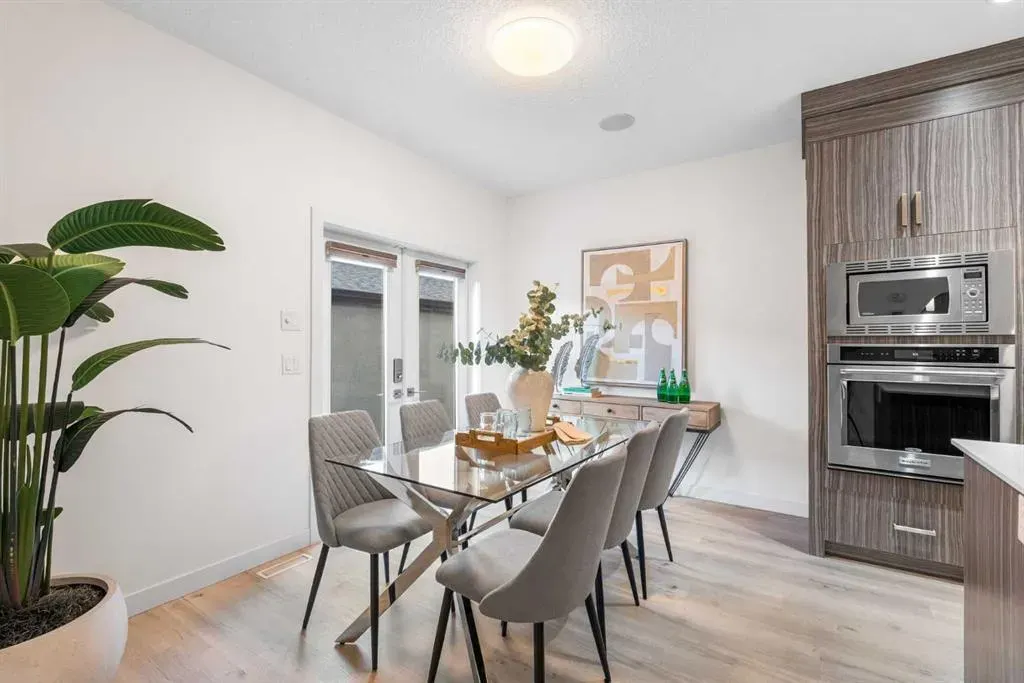 308 11 Avenue NE, #1