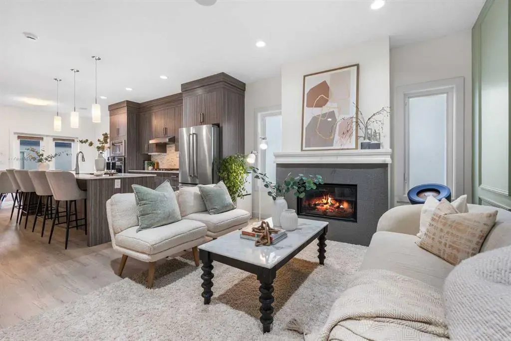 308 11 Avenue NE, #1