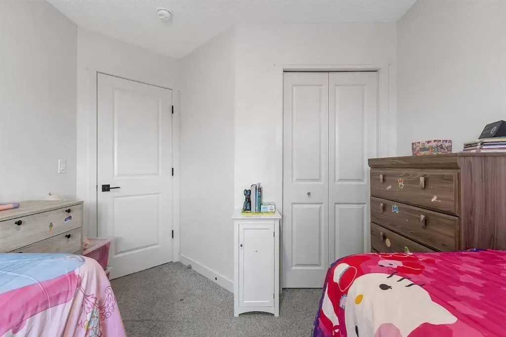 117 Highview Gate SE