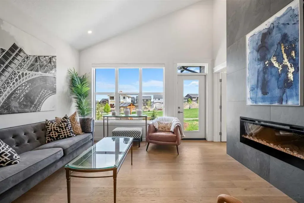 218 Mitchell Heath NW