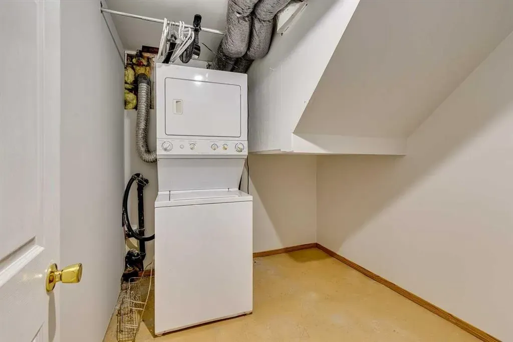 522 & 524 27 Avenue NW