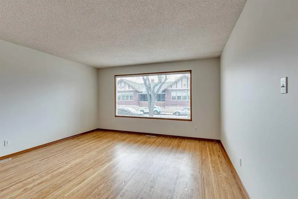 522 & 524 27 Avenue NW