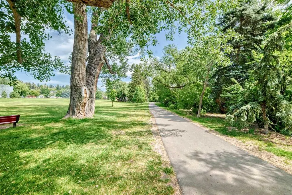 1234 5 Avenue NW, #1106