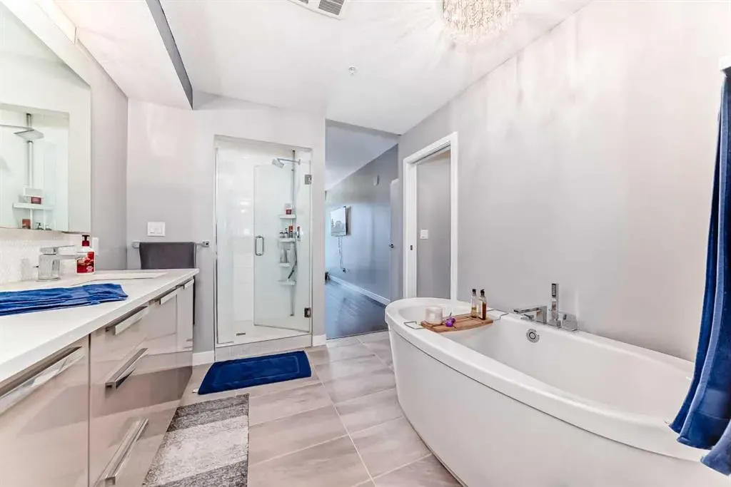 1234 5 Avenue NW, #1106