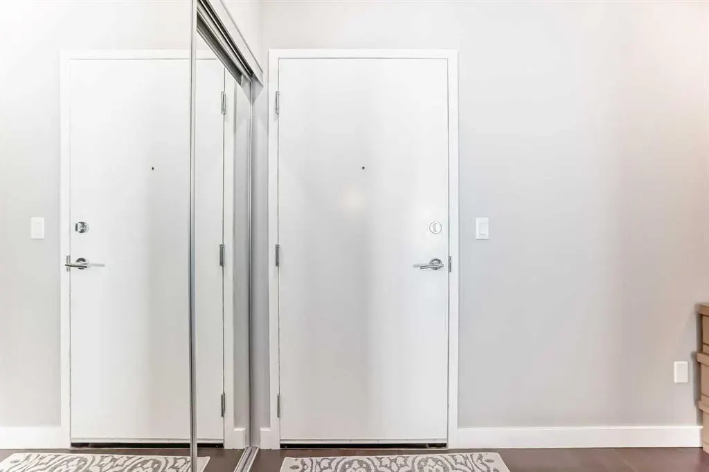 1234 5 Avenue NW, #1106