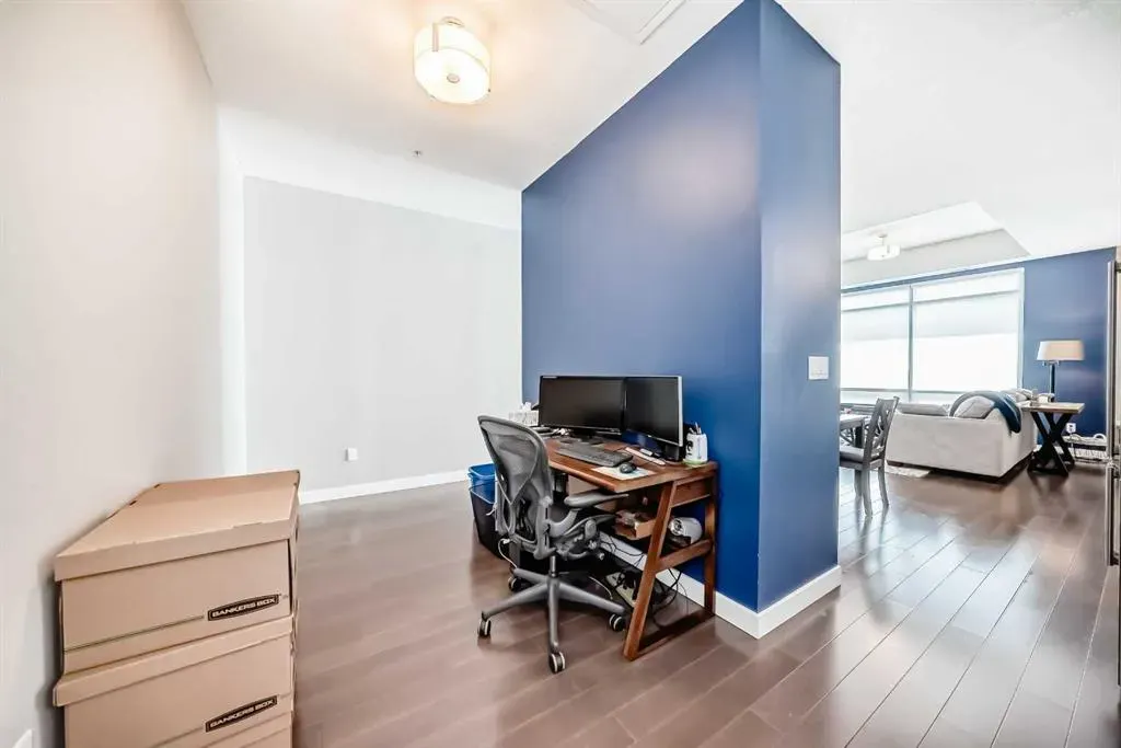 1234 5 Avenue NW, #1106