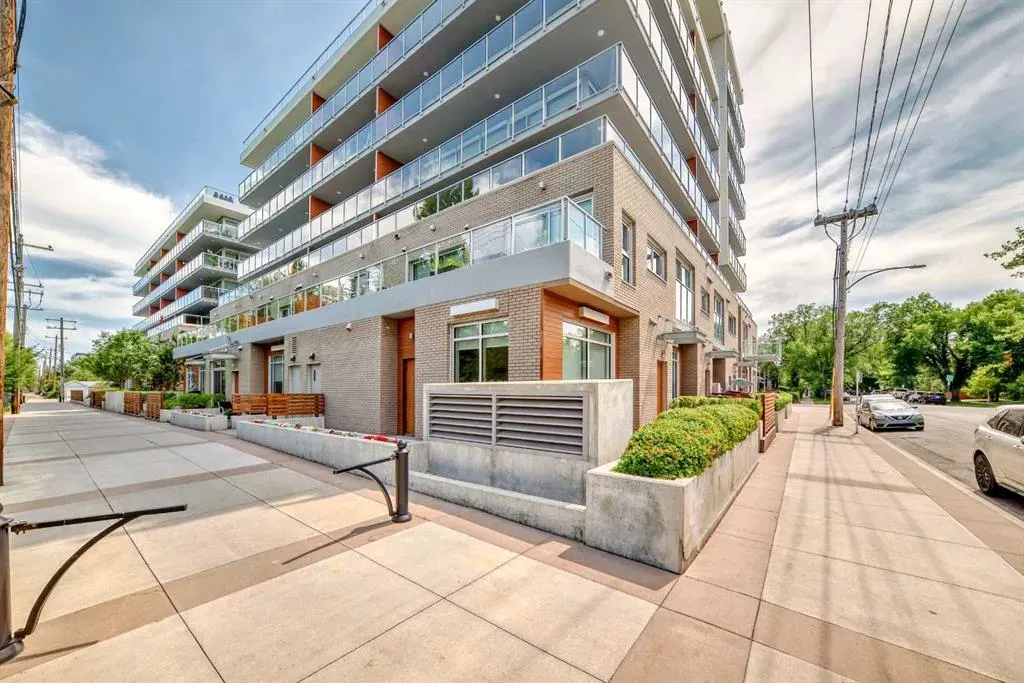 1234 5 Avenue NW, #1106