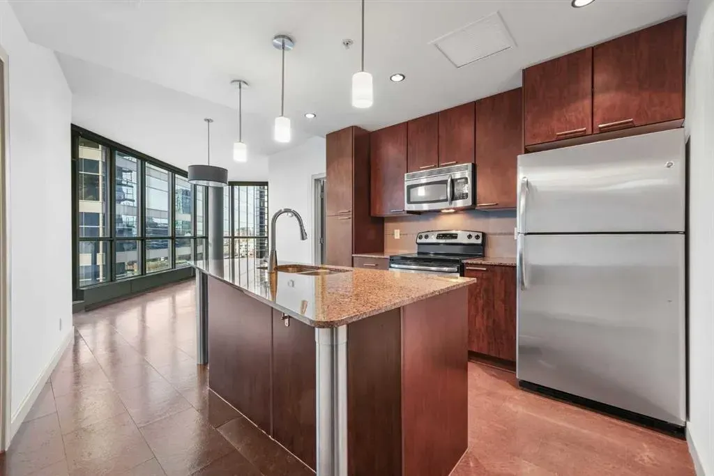 220 12 Avenue SE, #1102