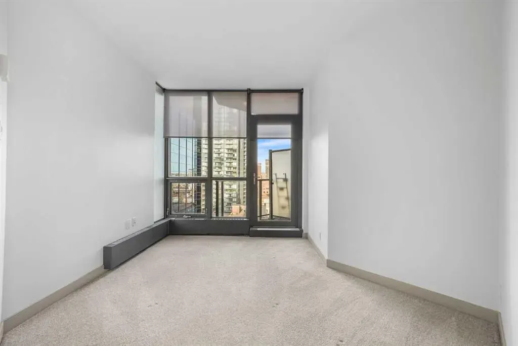 220 12 Avenue SE, #1102