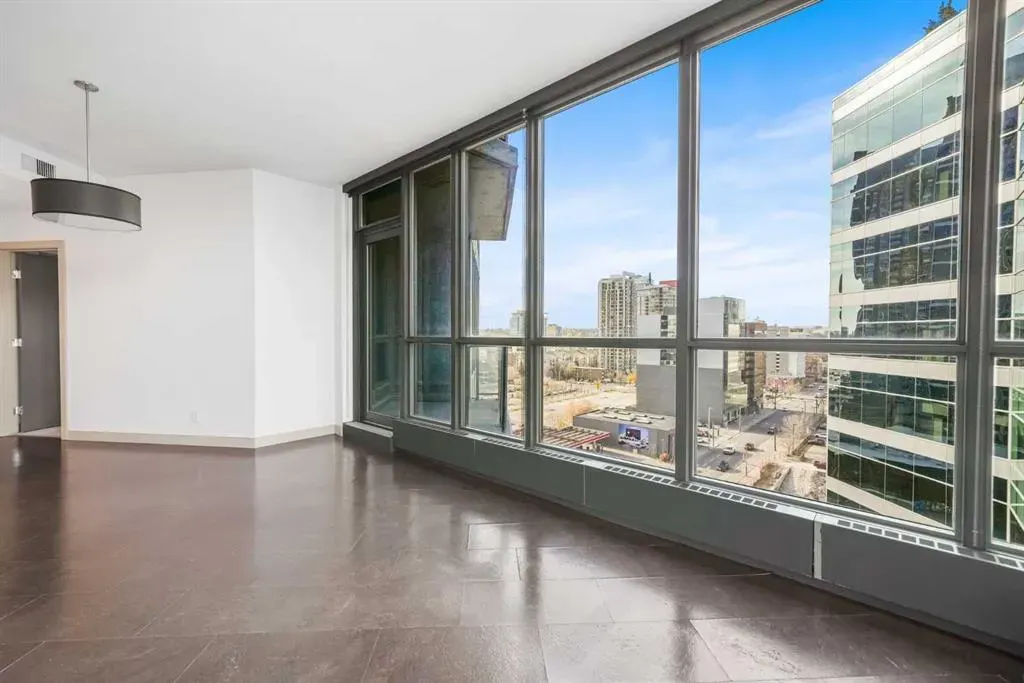 220 12 Avenue SE, #1102