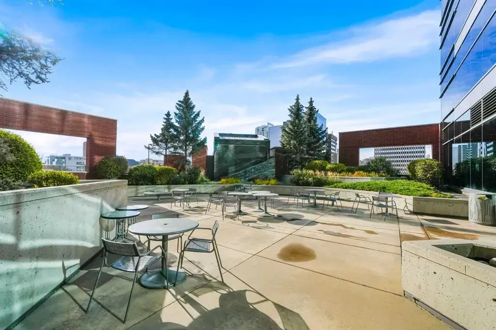 220 12 Avenue SE, #1102