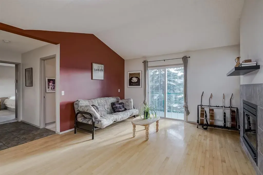 39 Hidden Creek Place NW, #104