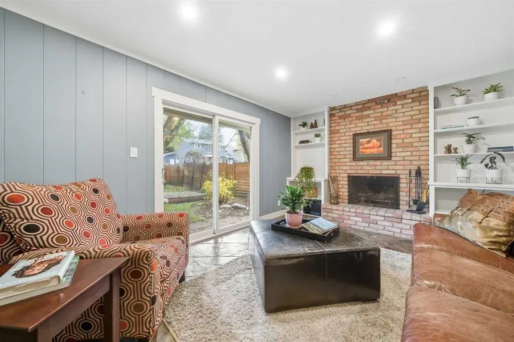 631 Willoughby Crescent SE