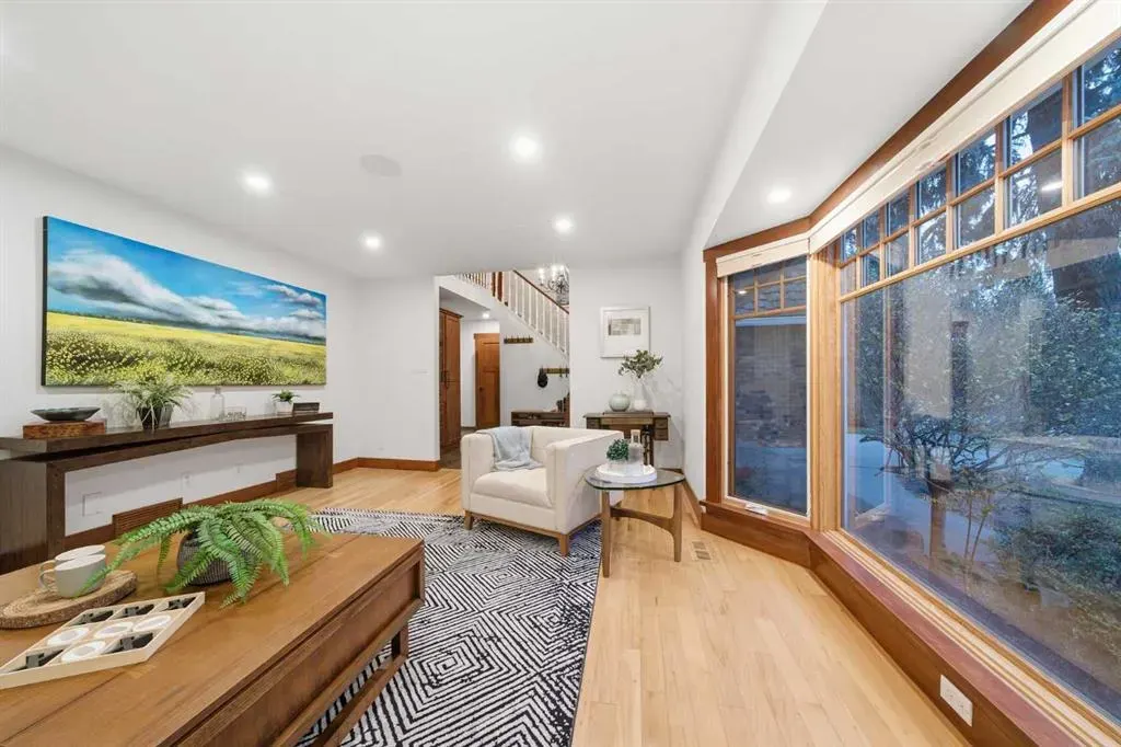 631 Willoughby Crescent SE