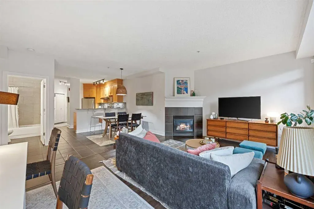 923 15 Avenue SW, #304