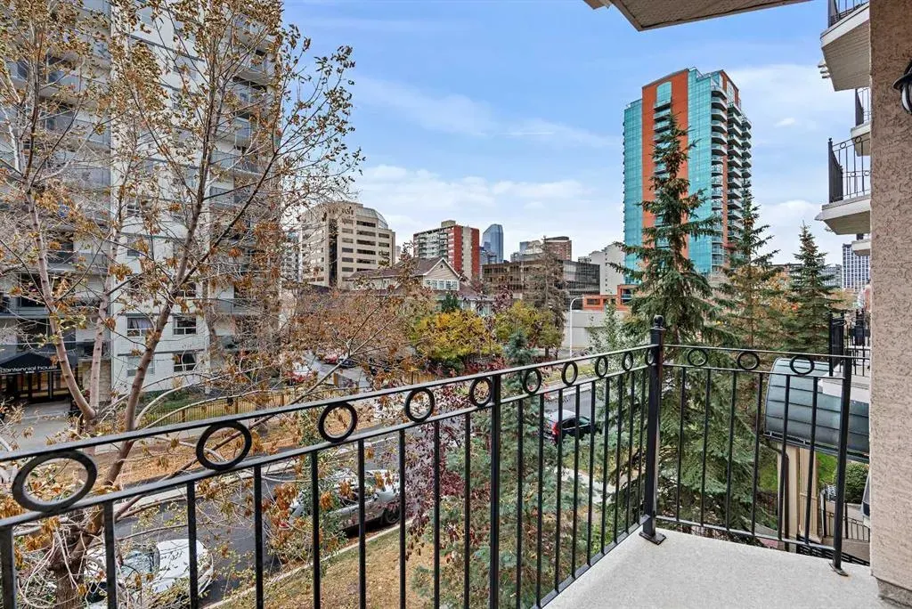 923 15 Avenue SW, #304