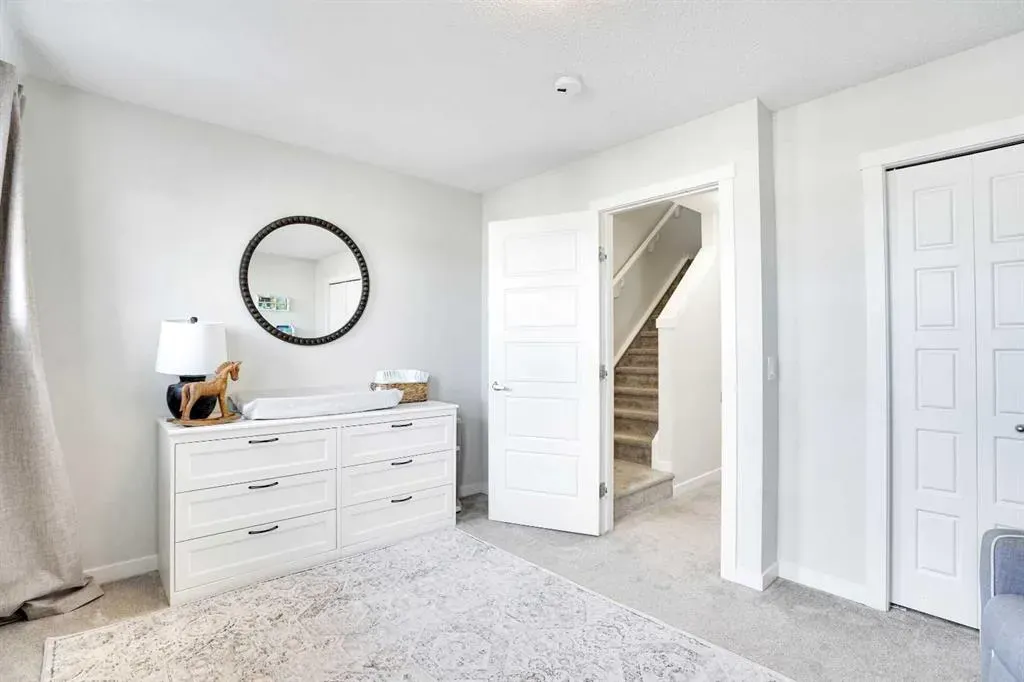 128 Cranbrook Square SE