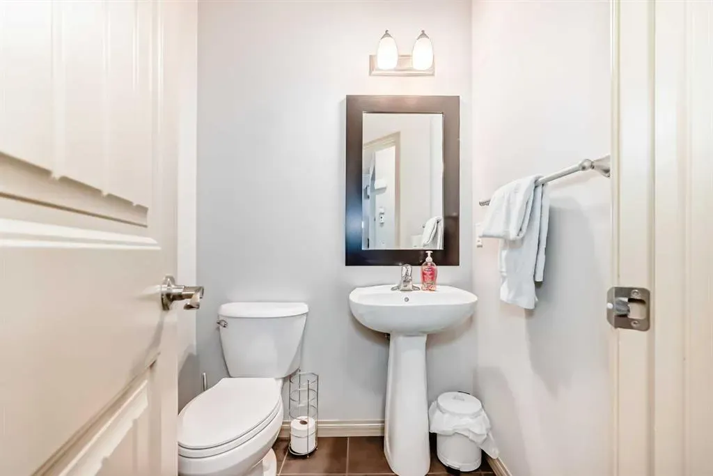 1516 Montrose Terrace SE