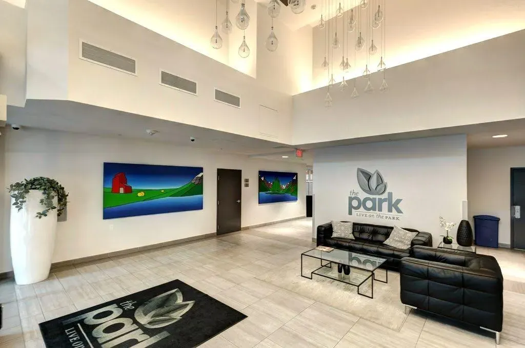 303 13 Avenue SW, #801